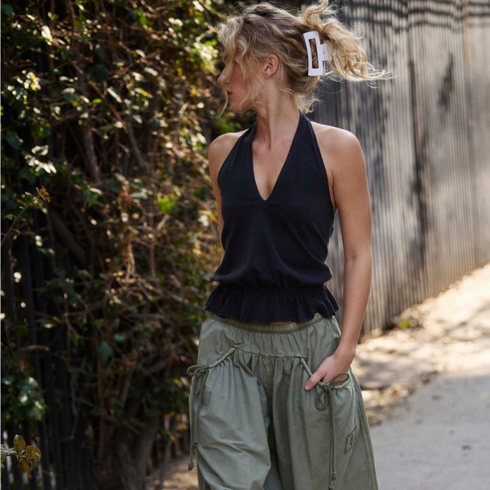 Black Sleeveless Ruffle Top